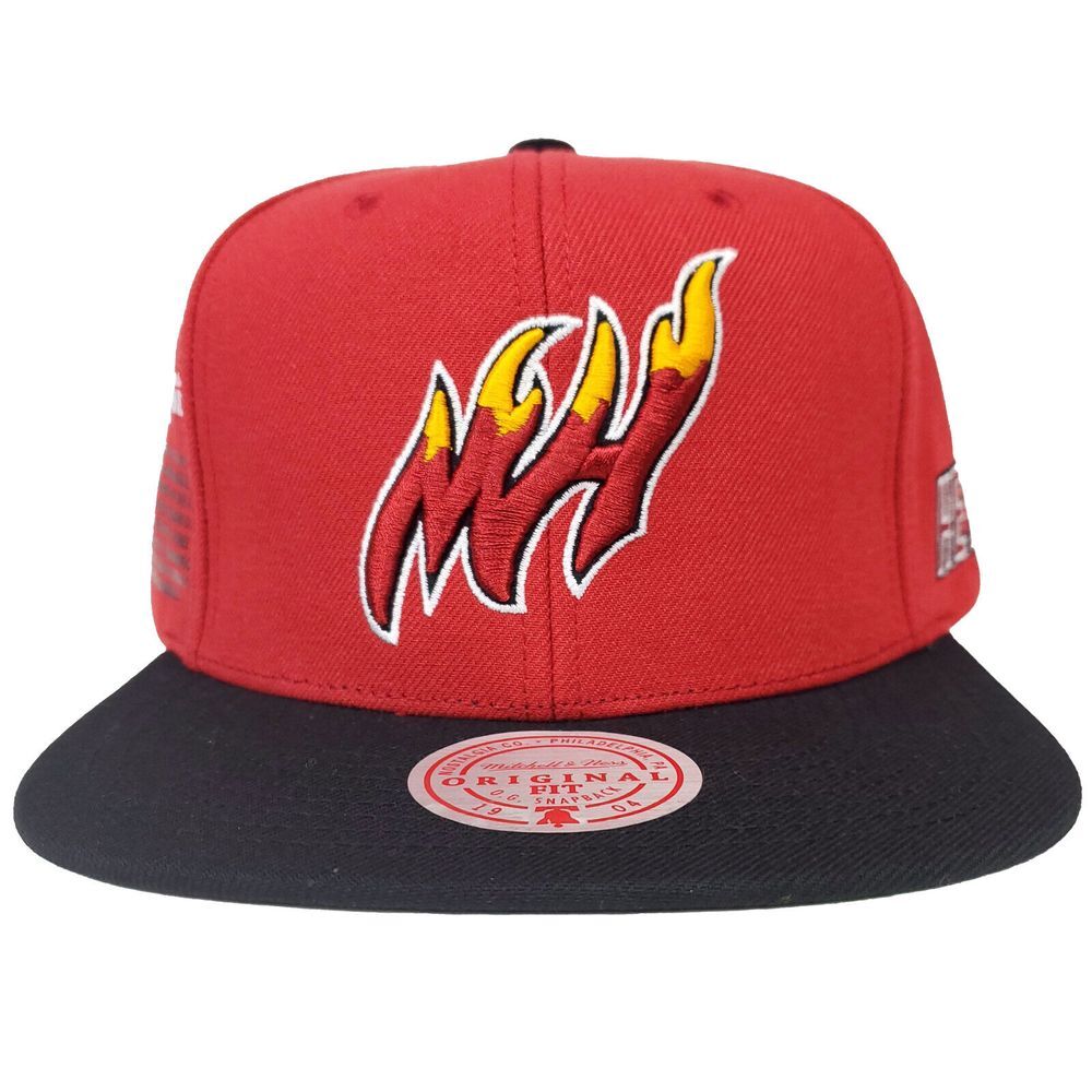 Miami Heat Mitchell & Ness NBA Snapback Cap Hat 3D Logo Origins Red Black NWT